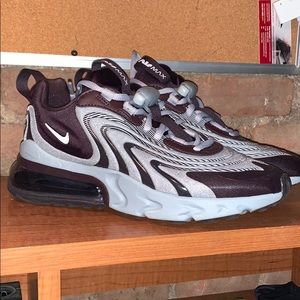 NIKE Women Air Max 270 REACT !